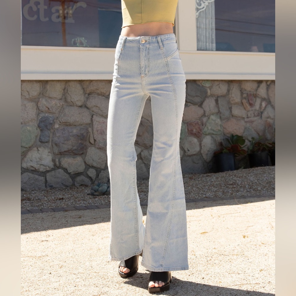 Free People Light Wash Florence Jeans sz 28